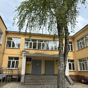 Октябрьская школа, Истра
