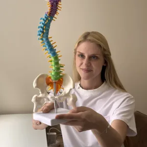 Dr.Daria Kavunenko