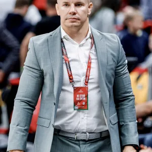 Алексей Иванов