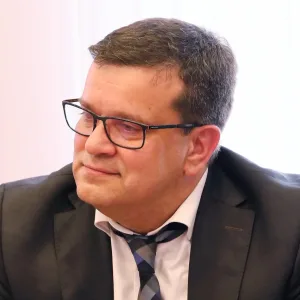 Максим Парфенов